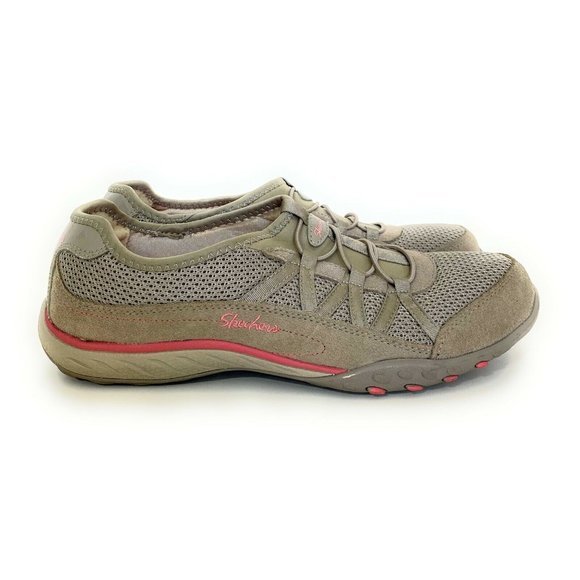 Skechers Women’s 8.5 Relaxed Fit Memory Foam Taupe Pink Slip‎ On Shoes Sneakers - Picture 2 of 10